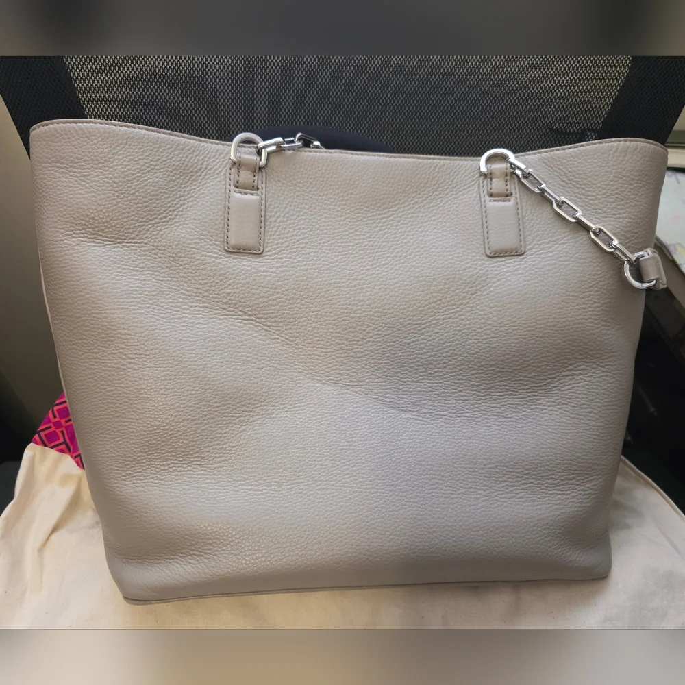 Tory Burch Mercer Tote - Picture 3 of 9